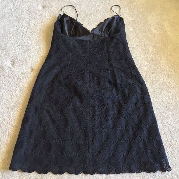 Milly Floral Textured Sheath Short Spaghetti Strap - Picture 4 of 9